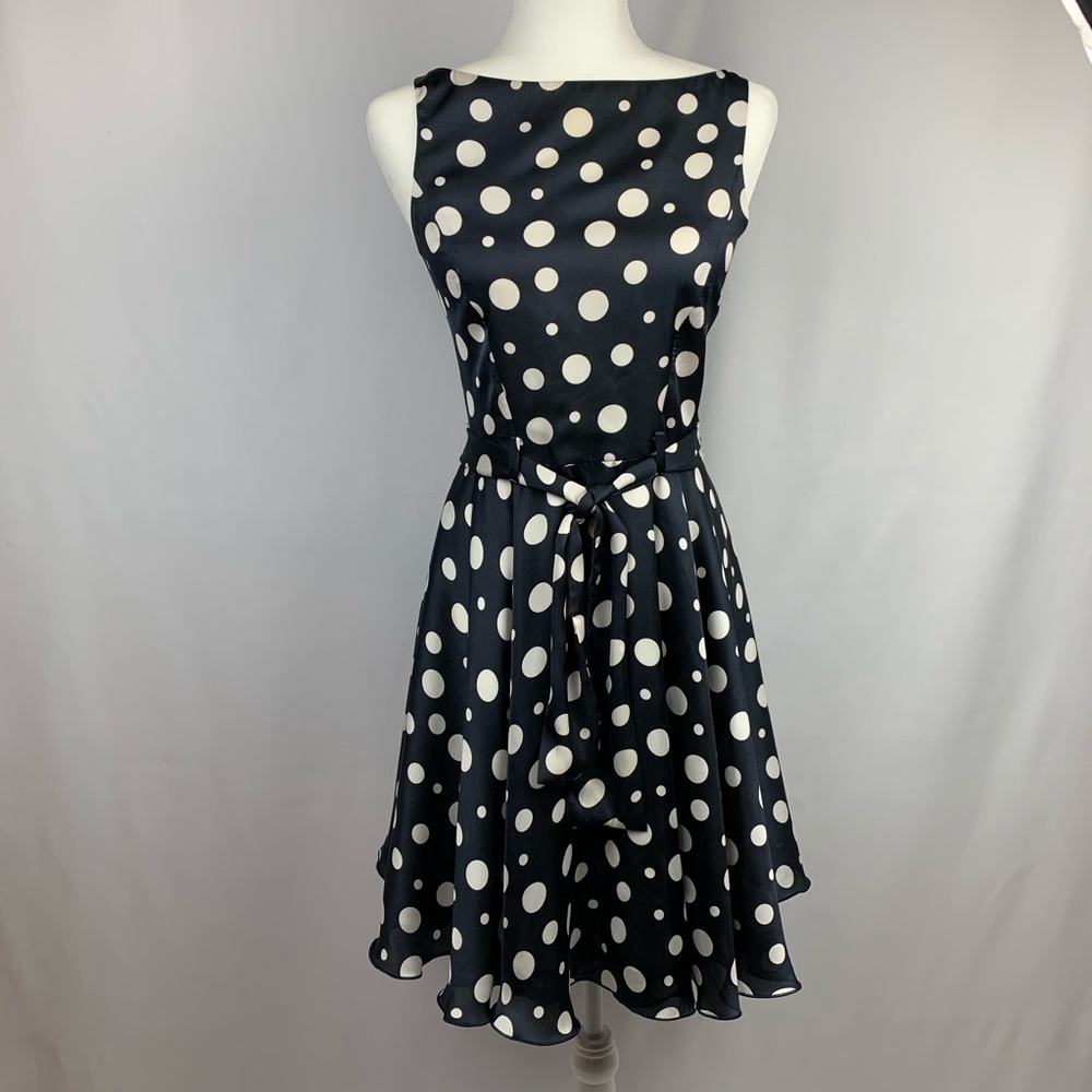 Skarlet polka dot swing dress